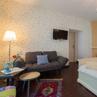 POKOJ č. 4- rozkládací pohovka, vhodné pro 1 dítě.