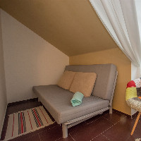 POKOJ č. 14- podkrovní pokoj s přistýlkou, vhodný pro jednu dospělou osobu, či dvě děti